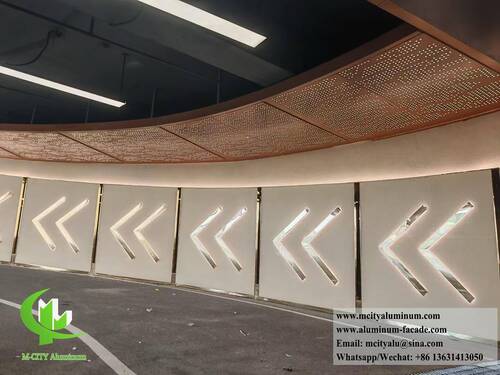 Ultime soluzioni aziendali su Facciata Innovativa in Alluminio Perforato Retroilluminato per Moderno Progetto di Parcheggio Sotterraneo