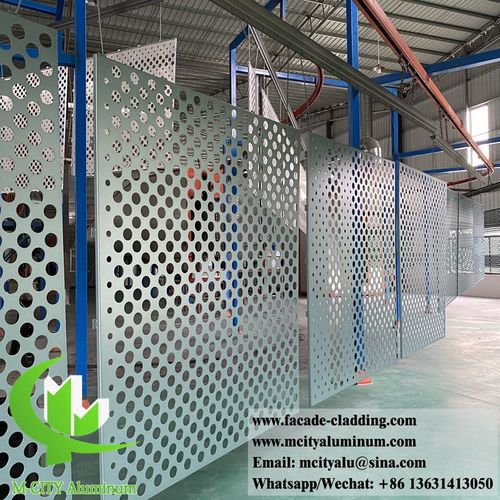 Ultime notizie aziendali su Progetto di rivestimento di pareti massicce in alluminio per facciate metalliche perforate nelle Filippine