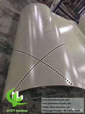 Dimensioni personalizzate per pannelli di facciata in alluminio perforato rivestimento metallico per involucro architettonico e decorazione