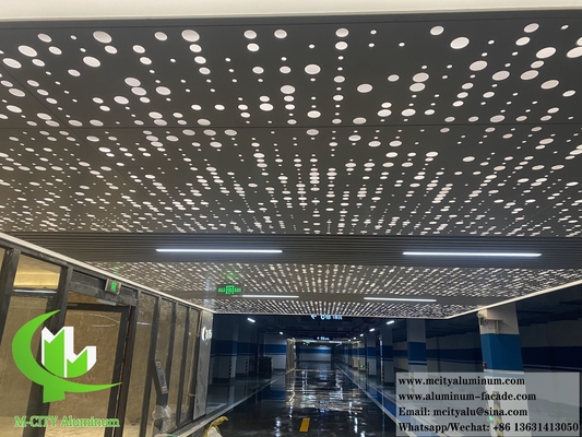 Metallo perforato soffitto lamiera di alluminio materiale durevole con luce a LED design moderno