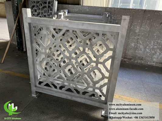Recinzione metallica tagliata al laser con decorazione esterna in lamiera di alluminio 50x50
