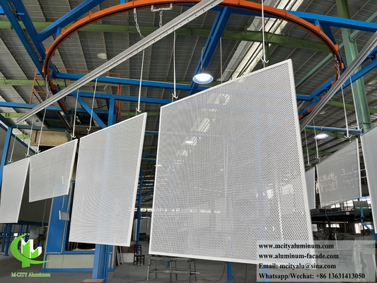 Fassata perforata in alluminio con spessore 1,5-20 mm, rivestimento in polvere e trattamento superficiale PVDF