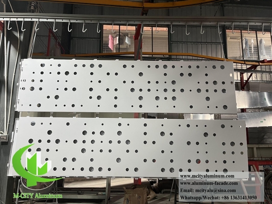 Fassata di alluminio perforato di dimensioni variabili con elevata resistenza alle intemperie