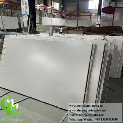 Fogli di alluminio per rivestimento di pareti di metallo massello, pannelli di facciata perforati per decorazioni esterne