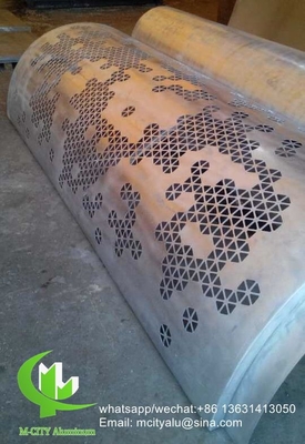 pannello di parete rivestito di alluminio con foglio di pannello intagliato a disegno perforato per la decorazione delle pareti a tenda
