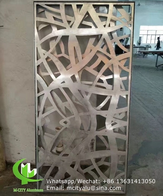 schermo laser CNC a fiore perforato 2.5 mm pannello di rivestimento in alluminio metallico per muro a tenda