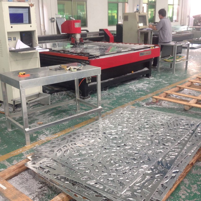 Cina Fassata in alluminio pannello decorativo a taglio laser CNC per pannello murario di facciata pannello rivestimento