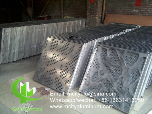 Pannello murario decorativo in alluminio per rivestimenti di facciata con finitura rivestita in polvere pvdf