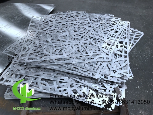 lamiera perforata di alluminio metallico, vetrina per la protezione della privacy, rivestimento della facciata, lamiera pieghevole di spessore 2,5 mm per la decorazione