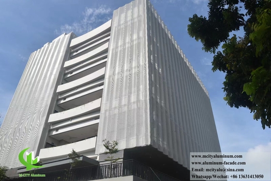 Sistema di facciata in metallo a foratura pannello di rivestimento per pareti in alluminio per decorazioni forma curva