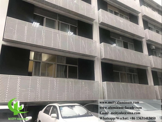 Architettura rivestimento metallico lamiera di alluminio solido perforata per la decorazione degli edifici
