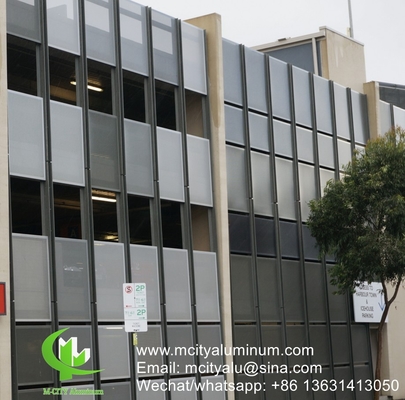 lamiera perforata di alluminio per rivestimento di pareti di facciata, pannelli di rivestimento di edifici esterni per edifici o soffitti