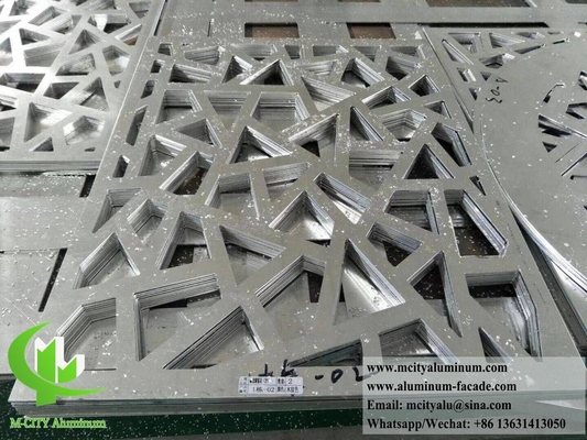 Disegno di alluminio in lamiera di metallo tagliata al laser per la decorazione del divisore di spaziatura