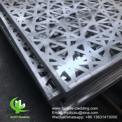 pannello di taglio laser in alluminio metallico utilizzato per schermo per finestre con spessore di telaio di 10 mm
