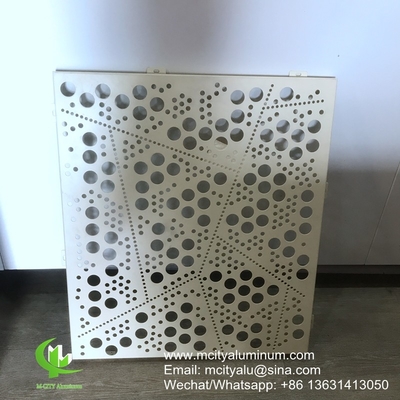 PVDF Disegni perforati in alluminio metallico utilizzati per la decorazione delle facciate degli edifici