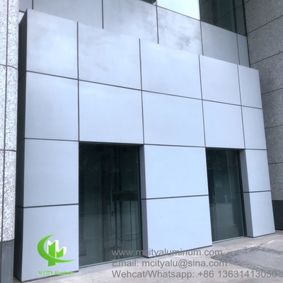 Cina 30033mm pannello metallico di alluminio fluorocarbonio di alluminio pannello massiccio muro tenda per rivestimento di facciata
