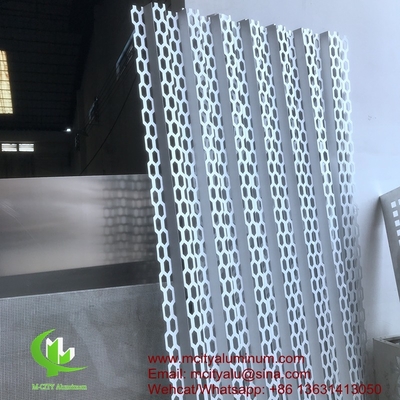 PVDF pannello pieghevole perforato in alluminio metallico utilizzato per l'esterno dell'edificio