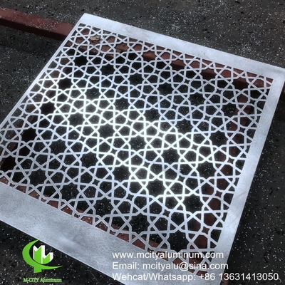 PVDF Disegni perforati in alluminio metallico utilizzati per la decorazione delle facciate degli edifici