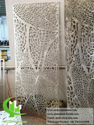 Disegno metallico decorativo di partizione in alluminio con modello di taglio laser