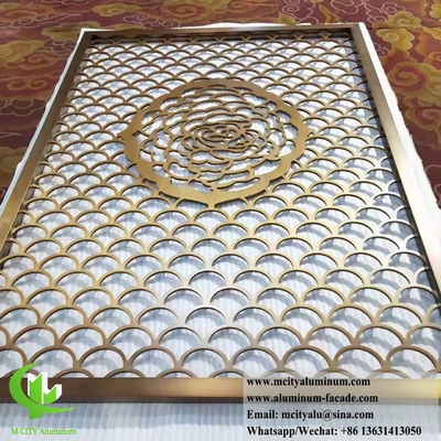 Pareti metalliche da 10 mm con disegni tagliati al laser