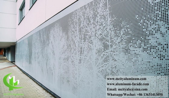 Facile installazione di una facciata di alluminio perforato per la progettazione di edifici moderni con pannelli incisi CNC