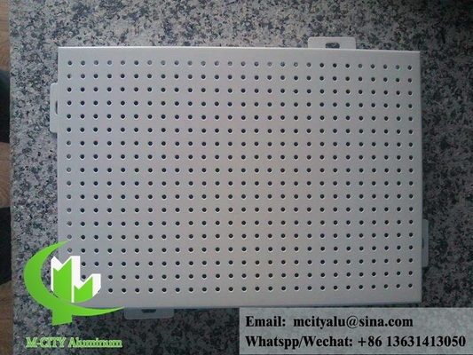 Pannello di alluminio per facciata o soffitto