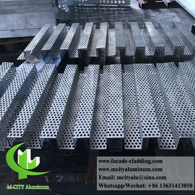 Cina 3003 3mm metallo pannello di alluminio in polvere rivestito di alluminio pannello massiccio muro tenda per rivestimento di facciata