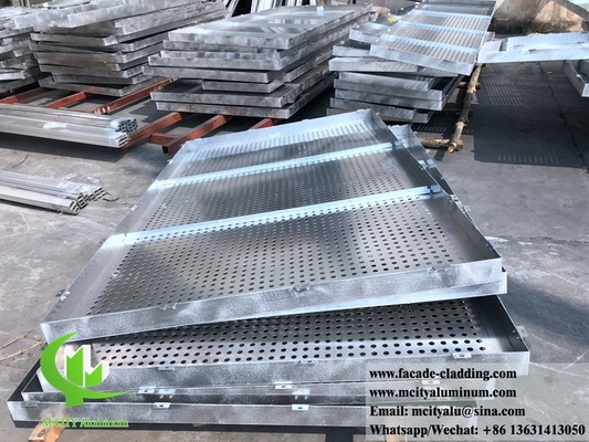 Fassate di alluminio per rivestimenti di pareti esterne