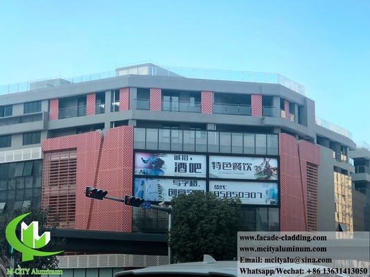 Cina pannelli di rivestimento metallici perforati facciate metalliche di lamiera di alluminio 3 mm