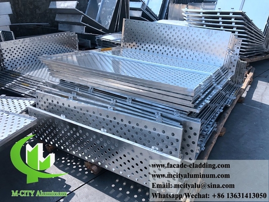 Fassate metalliche perforate rivestimento di pareti in alluminio PVDF colore naturale e ruggine