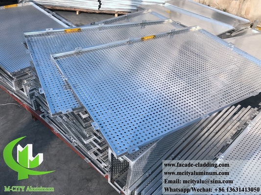 schermo di alluminio perforato CNC
