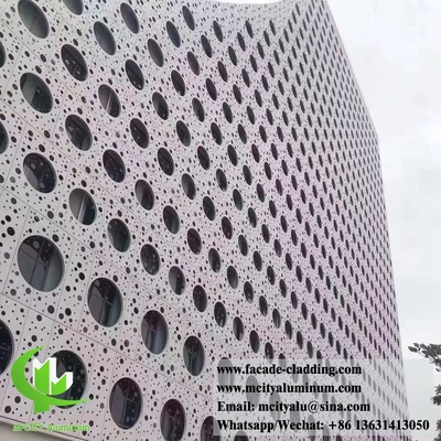 Fassate metalliche perforate pannelli di schermo rivestimento in alluminio fornitore a Guangzhou Cina
