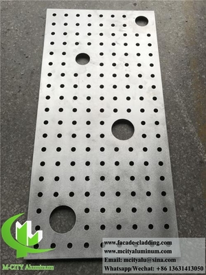 pannello metallico a schermo perforato in alluminio per rivestimenti murali e facciate a base di alberi