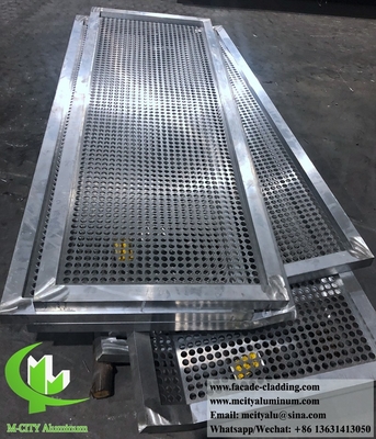 Fornitore di rivestimenti in lamiera di alluminio per facciate metalliche perforate anti ruggine in Cina