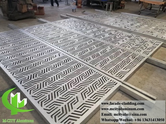 schermo perforato in alluminio, schermo in metallo tagliato al laser/per recinzioni, facciate, rivestimenti decorativi
