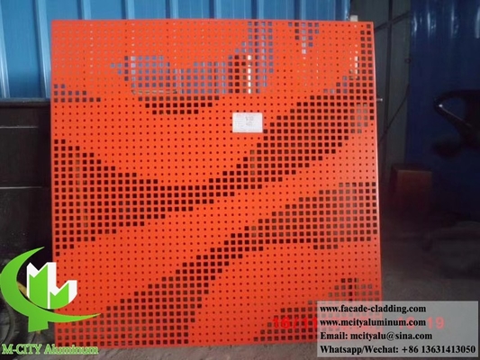 Forma 3D rivestimento metallo perforato facciate in alluminio buchi rotondi colore argento per la parete dell'edificio
