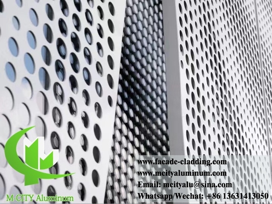 pannello di facciata con rivestimento in alluminio perforato spessore 3 mm, 1 m x 2 m, ripiegato