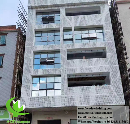 Rivestimento di colonne di alluminio metallico di spessore 3 mm rivestito in polvere decorazione interna ed esterna