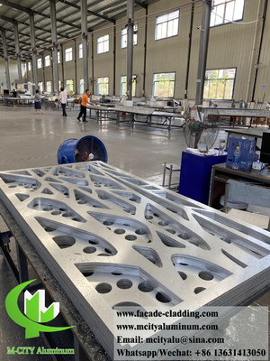 Fassate in alluminio a schermo metallico tagliato al laser per rivestimento murario recinzione da giardino antifurro impermeabile