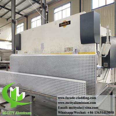 Rivestimento di colonne di alluminio metallico di spessore 3 mm rivestito in polvere decorazione interna ed esterna