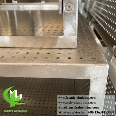 Fogli di metallo esterno per sistemi di facciata di rivestimento di pareti esterne