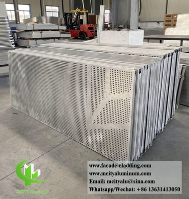 Fogli di metallo esterno per sistemi di facciata di rivestimento di pareti esterne