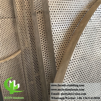 Decorazione del soffitto in lamiera di alluminio perforata