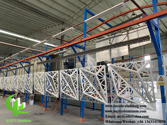 Disegno di rivestimento in metallo 3D di pannello di alluminio massello ignifuge antirughe PVDF colore di frammento spessore 3 mm