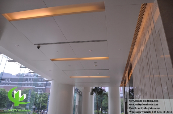 PVDF schermo in alluminio con rivestimento metallico di spessore di 3 mm per decorare facciata, rivestimento, colonna di parete di un edificio