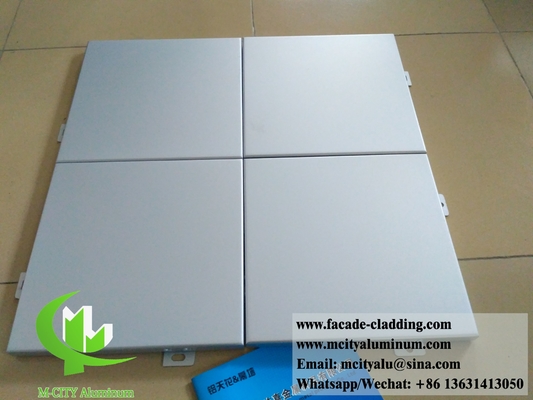 Rivestimento metallico Pannelli di alluminio massiccio PVDF Colorato 1000x2000mm Decorazione esterna per parete