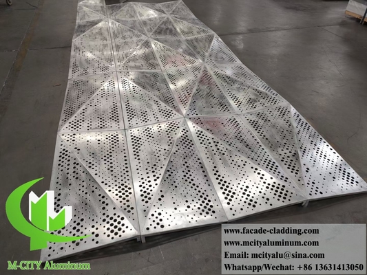 Pannello di alluminio perforato con modello di perforazione per soffitto con illuminazione a LED