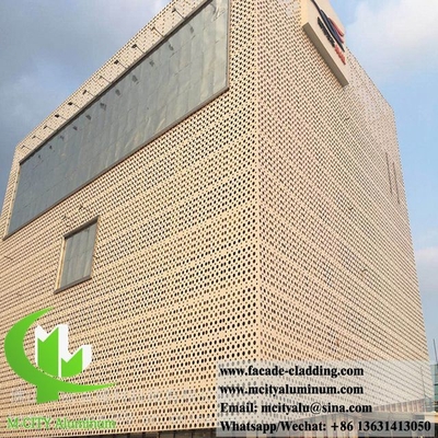 Perforazione di soffitto in alluminio rivestimento di parete in metallo dimensione personalizzata colore
