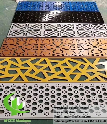 Rivestimento metallico per colonne foglio di alluminio perforato PVDF colore dorato per la decorazione degli interni