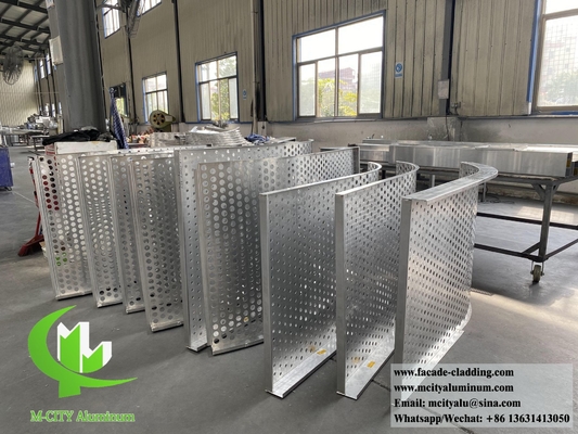 pannelli perforati in lamiera di alluminio per rivestimento di pareti